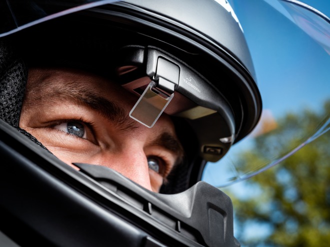 DVISION - Your head up display for motorcycle helmets