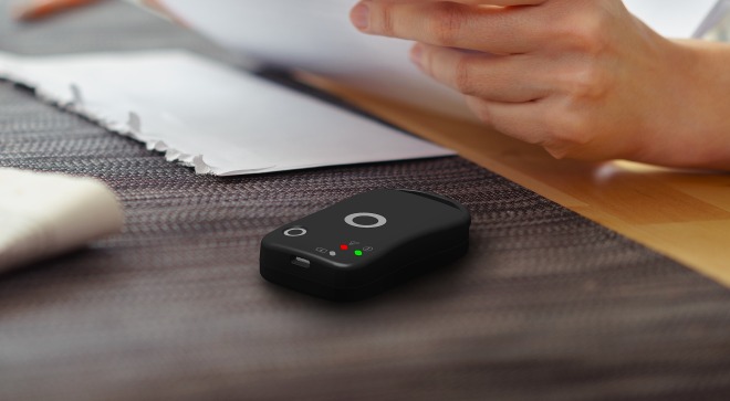 Der Corona-Warn-Buzzer wurde von einem Unternehmenskonsortium unter der Leitung der Firma digades entwickelt. Der von digades entwickelte Corona-Warn-Buzzer sorgt für mehr Sicherheit im täglichen Leben.